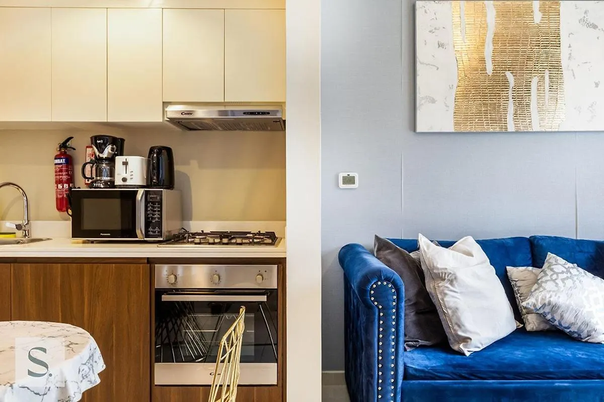 Aws Holiday Homes - Lux Gateaway Near Dubai Mall Apartment