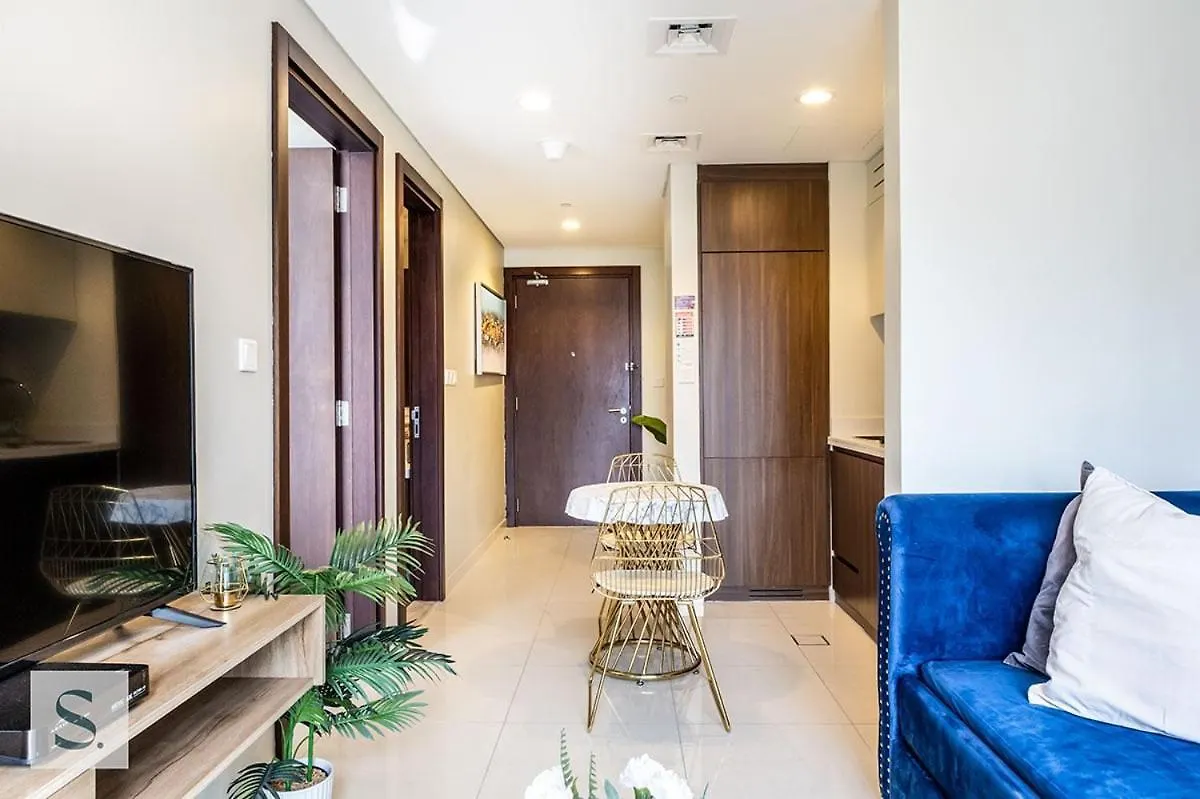 Aws Holiday Homes - Lux Gateaway Near Dubai Mall Apartment