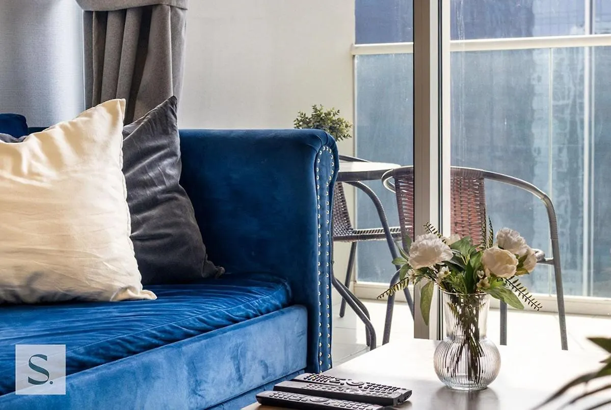 Aws Holiday Homes - Lux Gateaway Near Dubai Mall Apartment